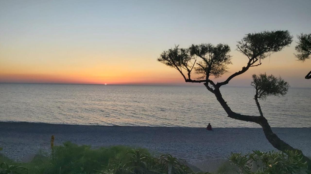 Capo Nettuno Hotel Capo dʼOrlando Buitenkant foto