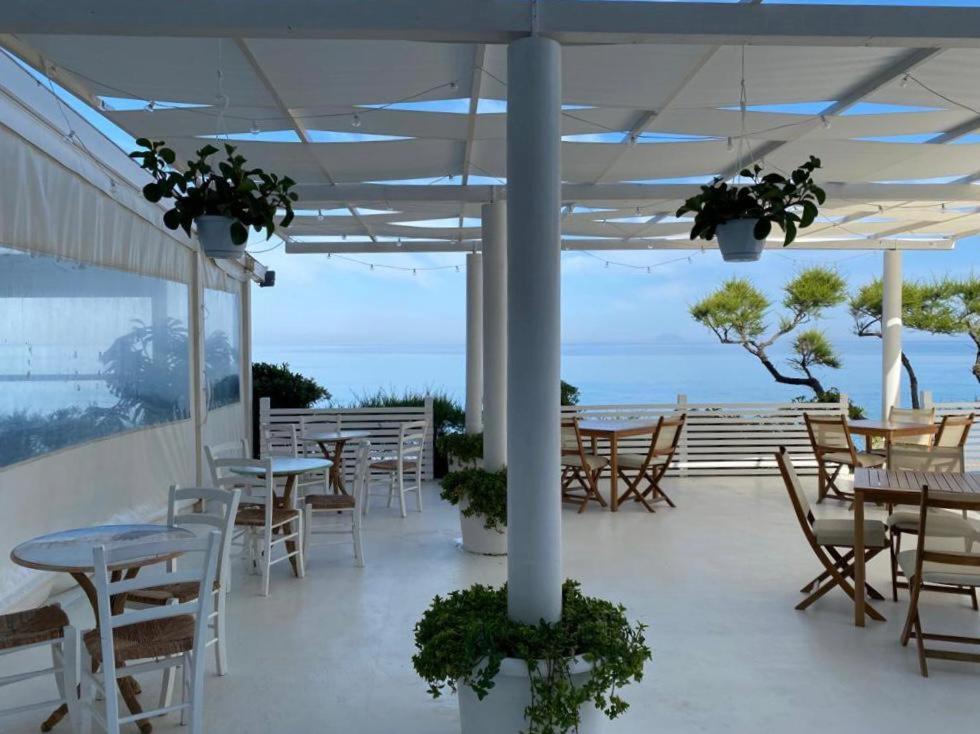 Capo Nettuno Hotel Capo dʼOrlando Buitenkant foto