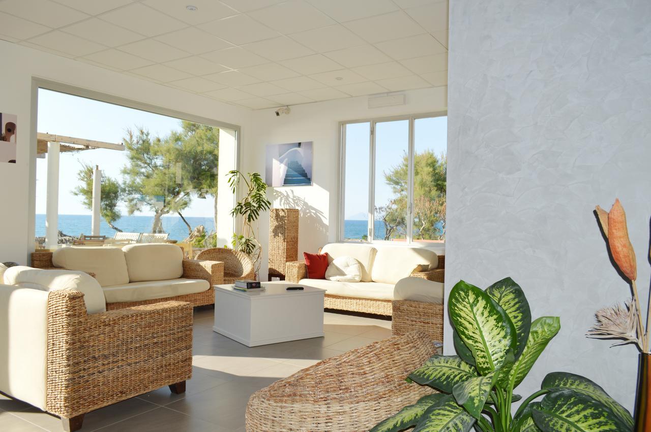 Capo Nettuno Hotel Capo dʼOrlando Buitenkant foto